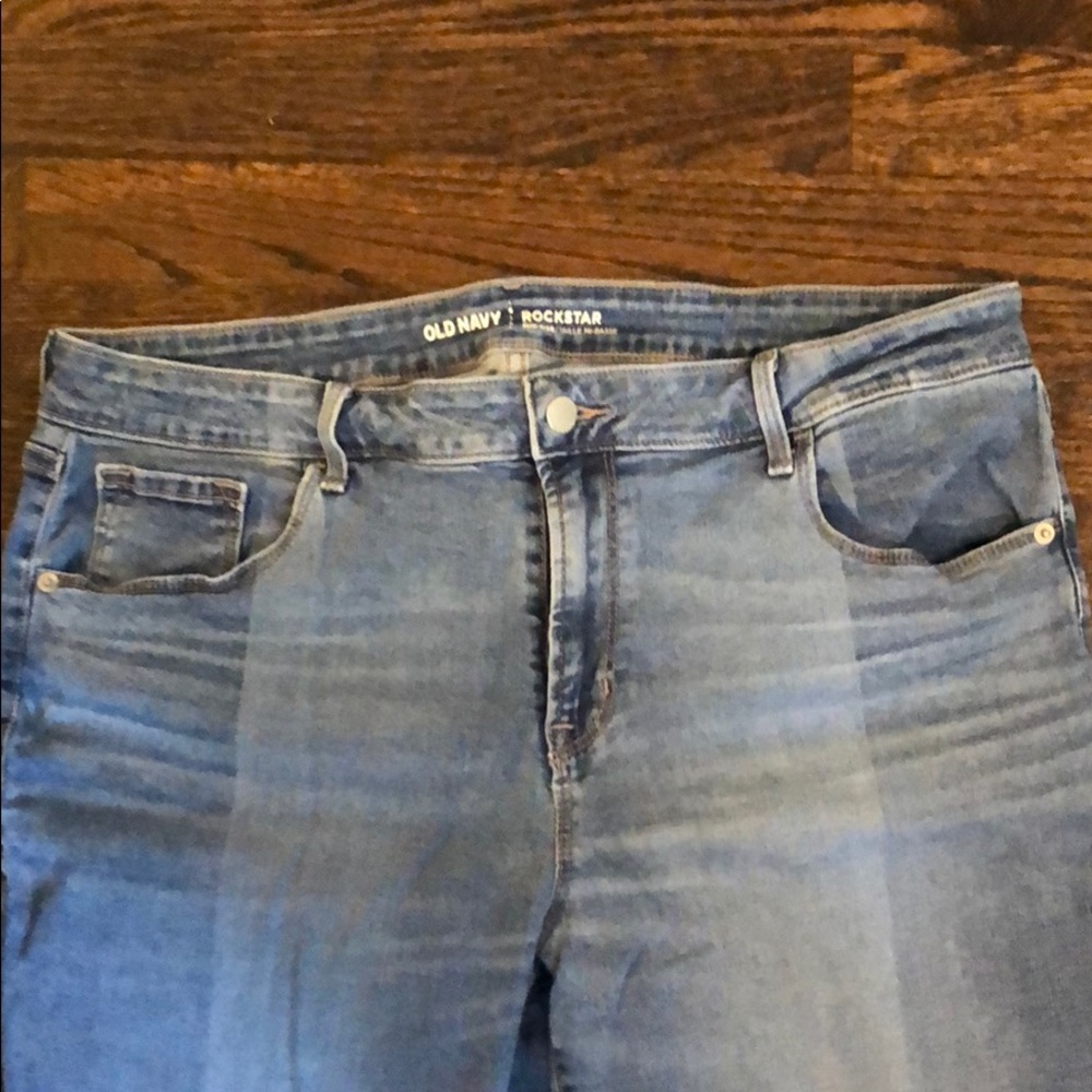 Super cute rockstar old navy skinny jean 👖